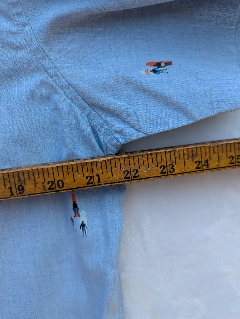 Banana Republic Light Blue Poplin Shirt with Surf Print L